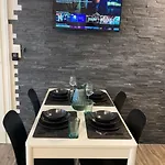 Majing By Interhome * ロイカーバード